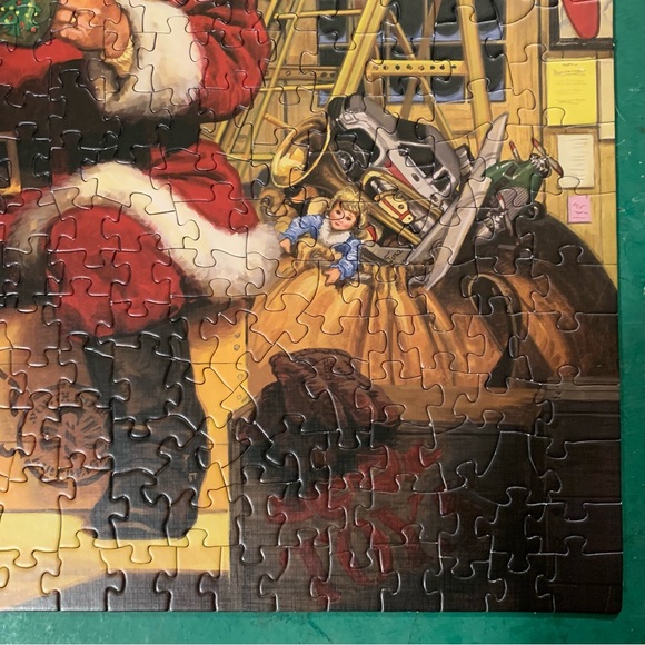 Difficult santa puzzle. Complete - Picture 10 of 15